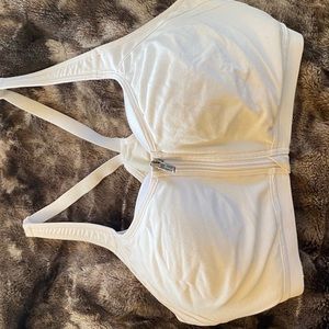 Victoria’s Secret high impact sports bra